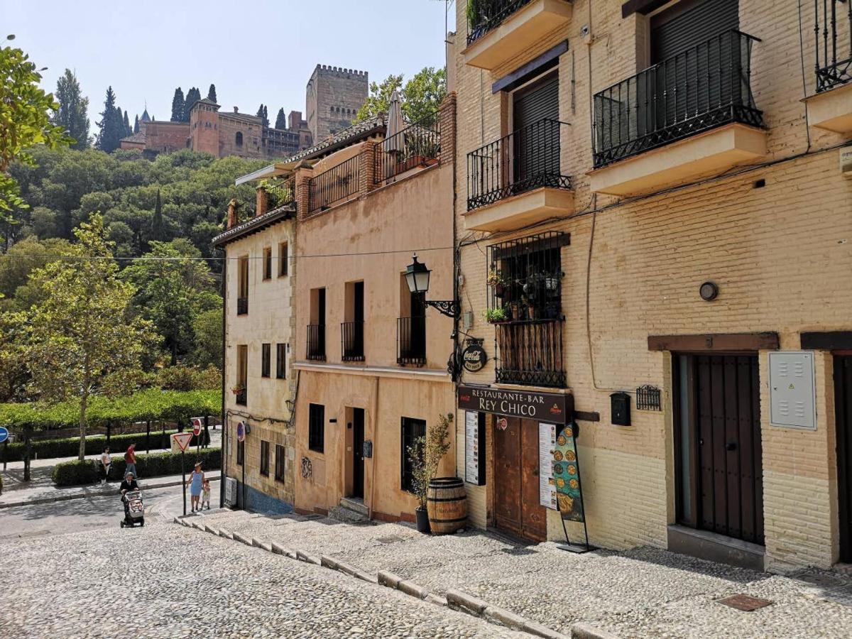 Piso Para Cuatro A Los Pies De La Alhambra Granada Kültér fotó